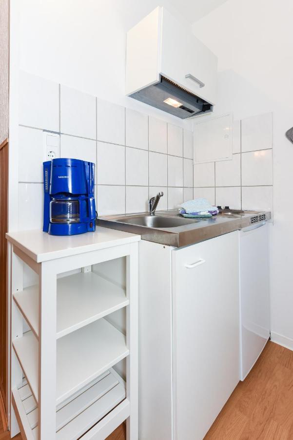 Ferienwohnungen Im Haus Waterkant Нойхарлингерзийл Екстериор снимка
