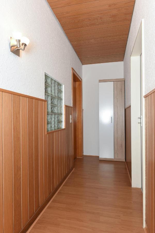 Ferienwohnungen Im Haus Waterkant Нойхарлингерзийл Екстериор снимка